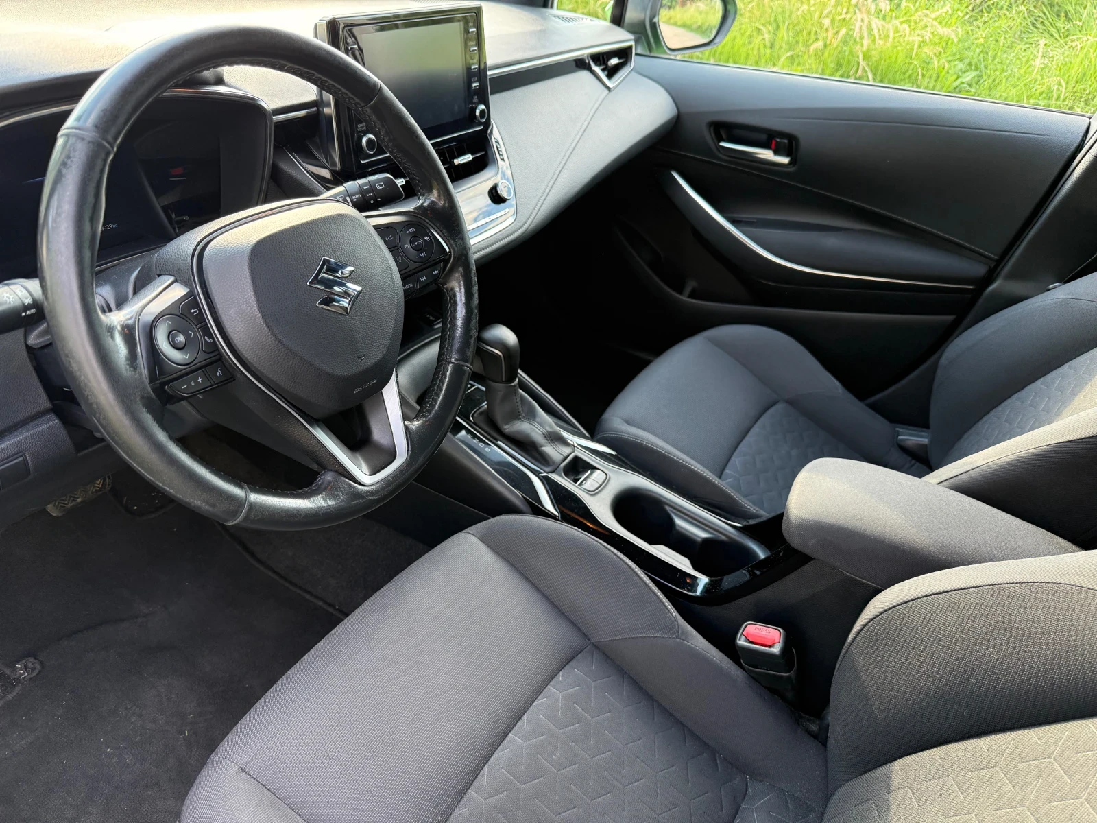 Suzuki Swace 1.8 hybrid CarPlay, снимка 11 - Автомобили и джипове - 54839093