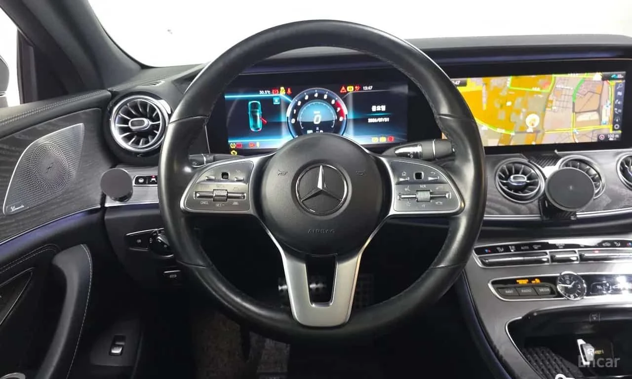 Mercedes-Benz CLS 450 4MATIC AMG Line, снимка 13 - Автомобили и джипове - 55617187