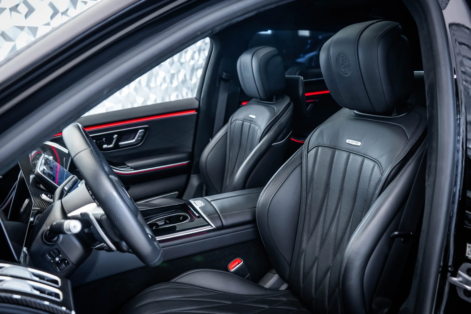 Mercedes-Benz S 63 AMG L 4M+ * Burm4D* Carbon* Монитори* Pano* FirstCl, снимка 12 - Автомобили и джипове - 55644234
