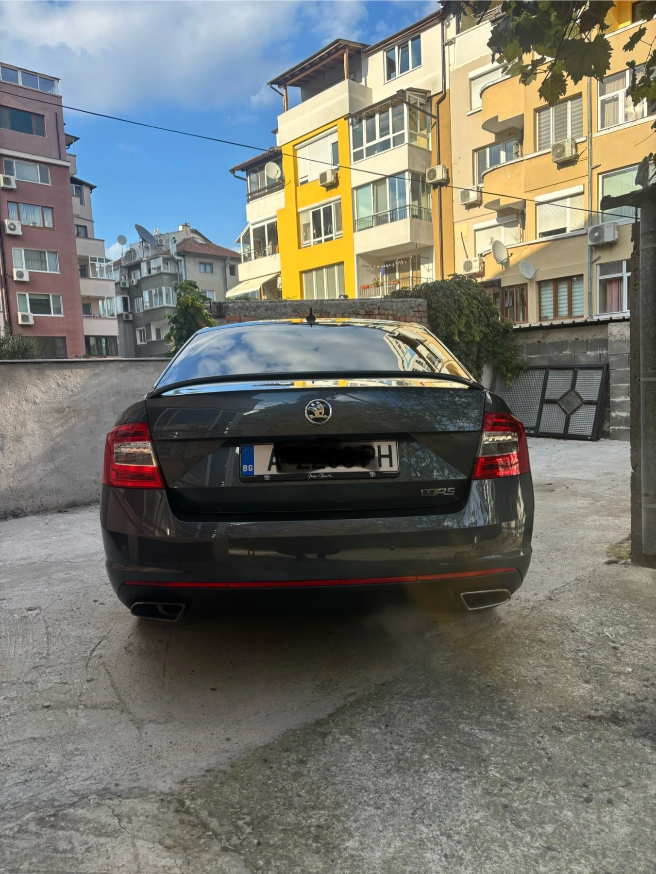 Skoda Octavia 2.0 tdi VRS DSG6 Shadow , снимка 13 - Автомобили и джипове - 55680042