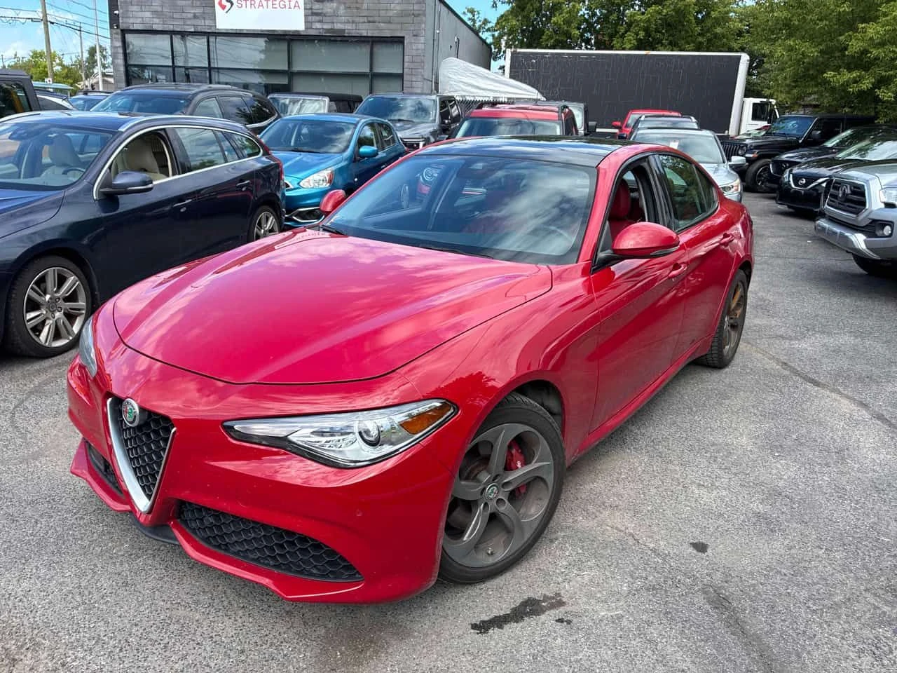 Alfa Romeo Giulia * AWD * АВТОКРЕДИТ БЕЗ ПЪРВОНАЧАЛНА ВНОСКА* 