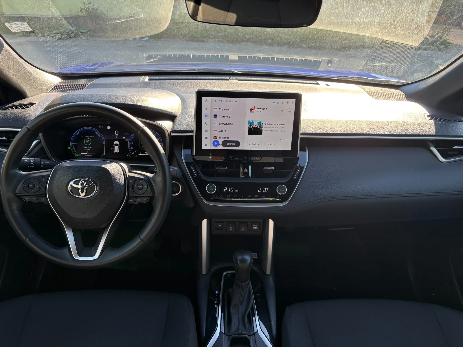 Toyota Corolla Cross Executive Plus HEV FWD, снимка 8 - Автомобили и джипове - 55963017