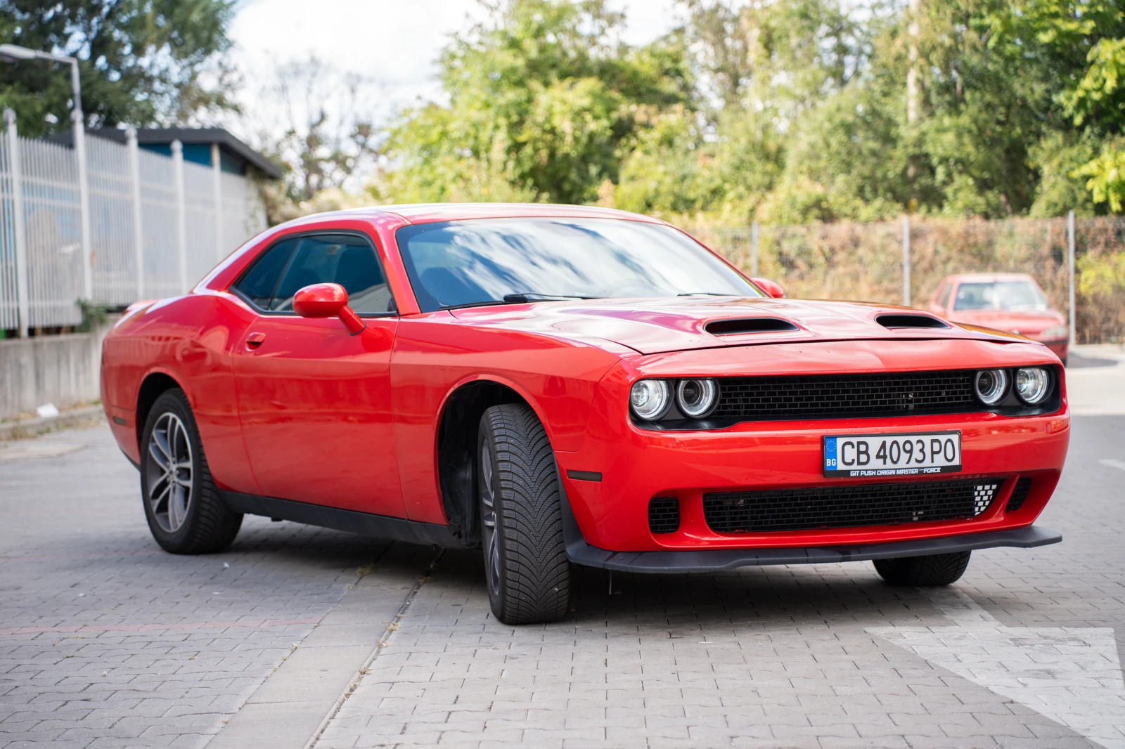 Dodge Challenger AWD