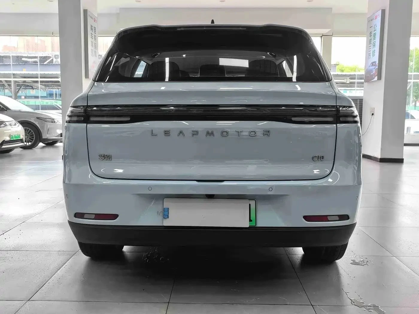 Leapmotor B10, снимка 6 - Автомобили и джипове - 56690061