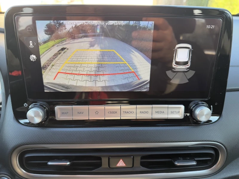 Hyundai Kona * * * ОФЕРТА* * * EV-64KW Facelift CarPlay, снимка 9 - Автомобили и джипове - 51037781