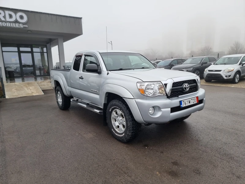 Toyota Tacoma 4.0I TRD, снимка 8 - Автомобили и джипове - 53035635