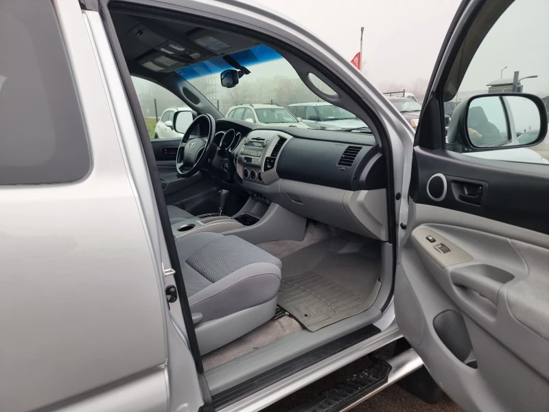 Toyota Tacoma 4.0I TRD, снимка 15 - Автомобили и джипове - 53035635