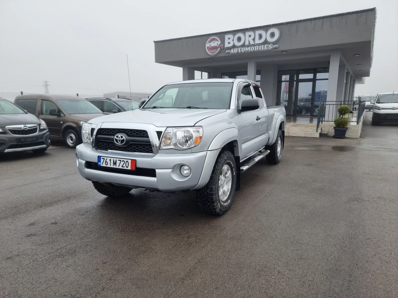 Toyota Tacoma 4.0I TRD, снимка 2 - Автомобили и джипове - 53035635