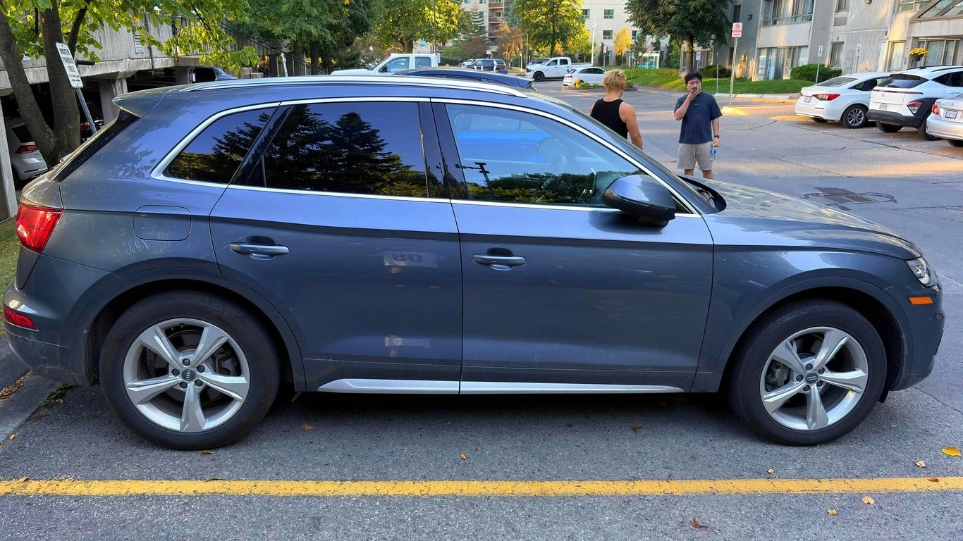 Audi Q5 * Progressiv * CARFAX * БЕЗ ПЪРВОНАЧАЛНА ВНОСКА - изображение 3