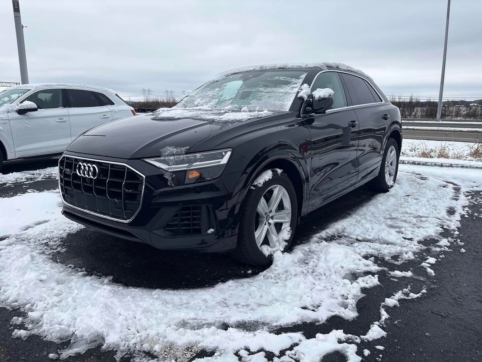 Audi Q8 Progressiv CARFAX    | Mobile.bg   1
