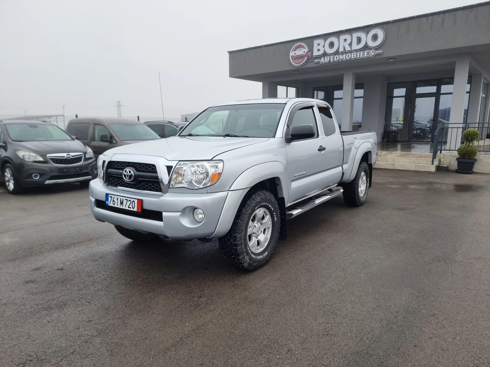Toyota Tacoma 4.0I TRD - изображение 3