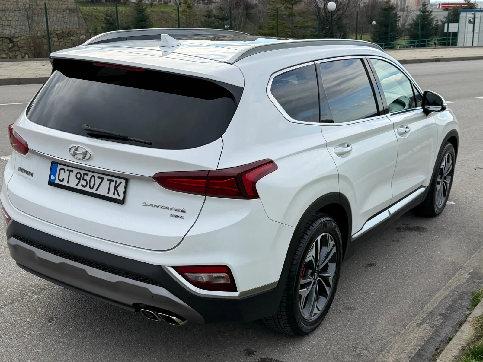 Hyundai Santa fe 2.2d Face Lift 4x4 - изображение 10