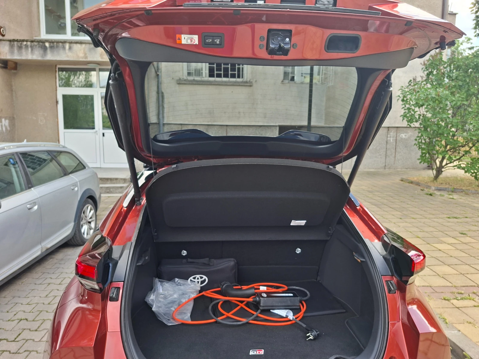 Toyota C-HR 2.0 GR, снимка 15 - Автомобили и джипове - 55137485