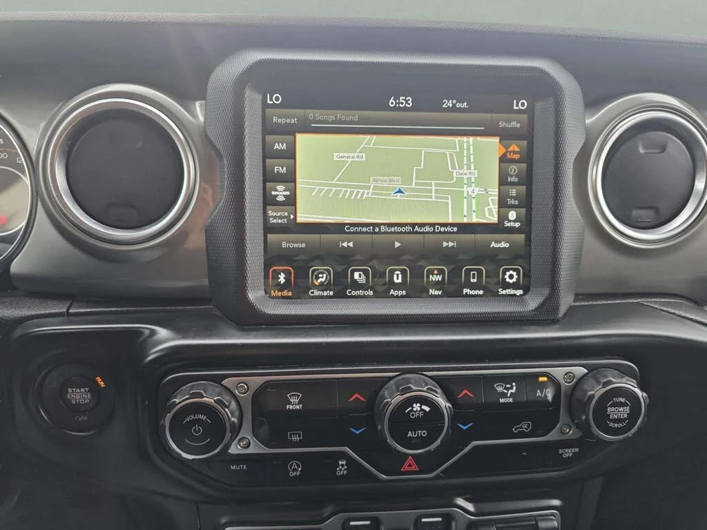 Jeep Wrangler Unlimited * Sahara * АвтоКредит * (ЦЕНА ДО БГ), снимка 13 - Автомобили и джипове - 55495674