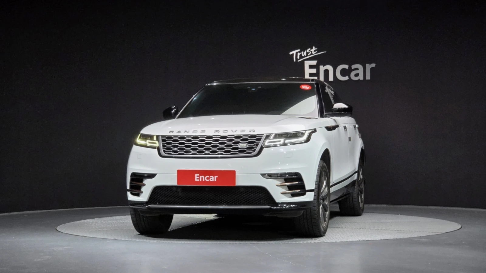 Land Rover Range Rover Velar 3.0 D300 R-Dynamic SE, снимка 3 - Автомобили и джипове - 55595740