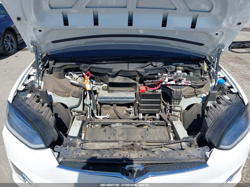 Tesla Model X 90D AWD, снимка 10 - Автомобили и джипове - 55893478