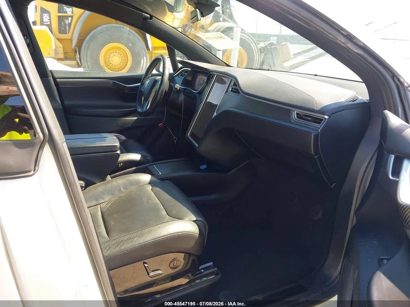 Tesla Model X 90D AWD, снимка 5 - Автомобили и джипове - 55893478
