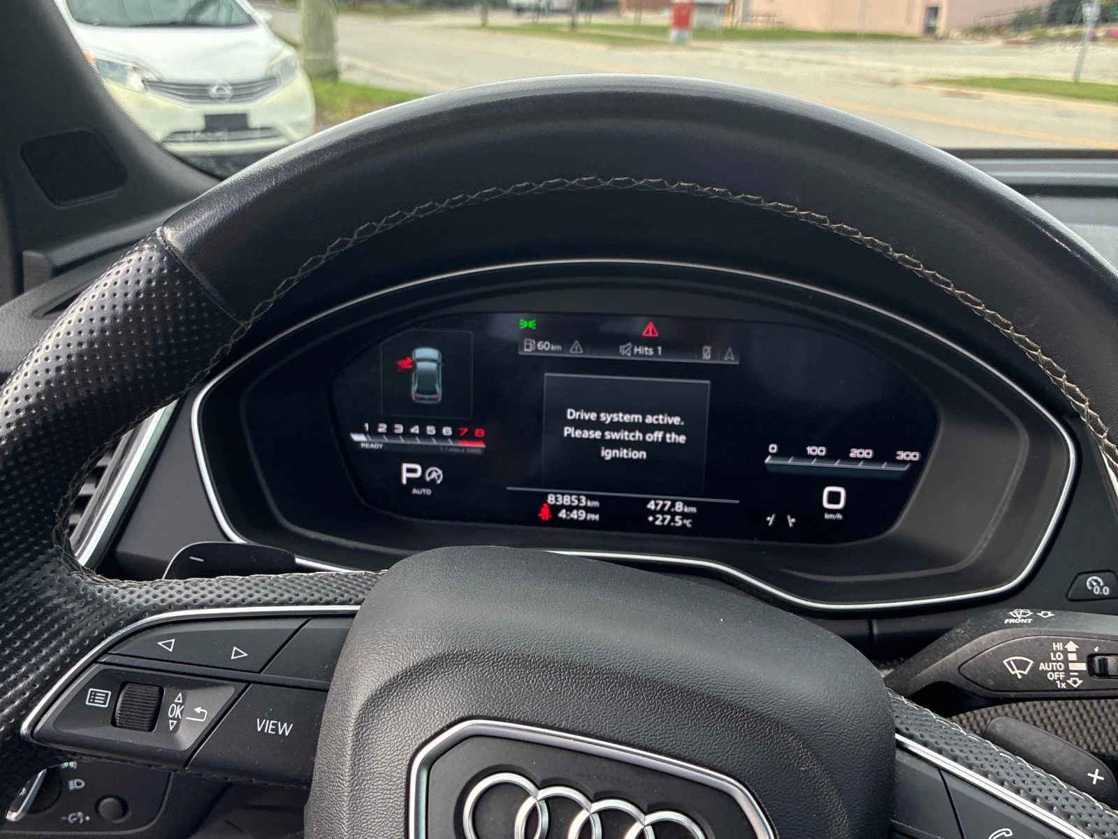 Audi SQ5 Technik | Distronic | New Brakes, снимка 12 - Автомобили и джипове - 56330212