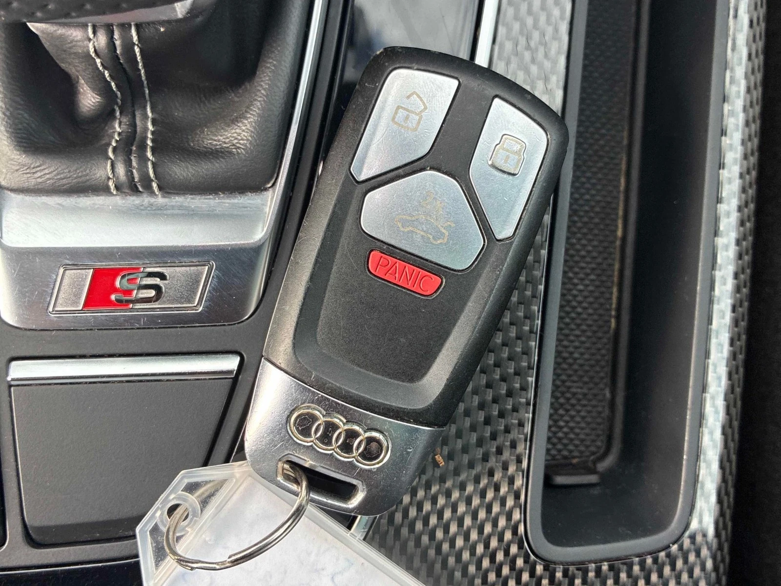 Audi SQ5 Technik | Distronic | New Brakes, снимка 15 - Автомобили и джипове - 56330212