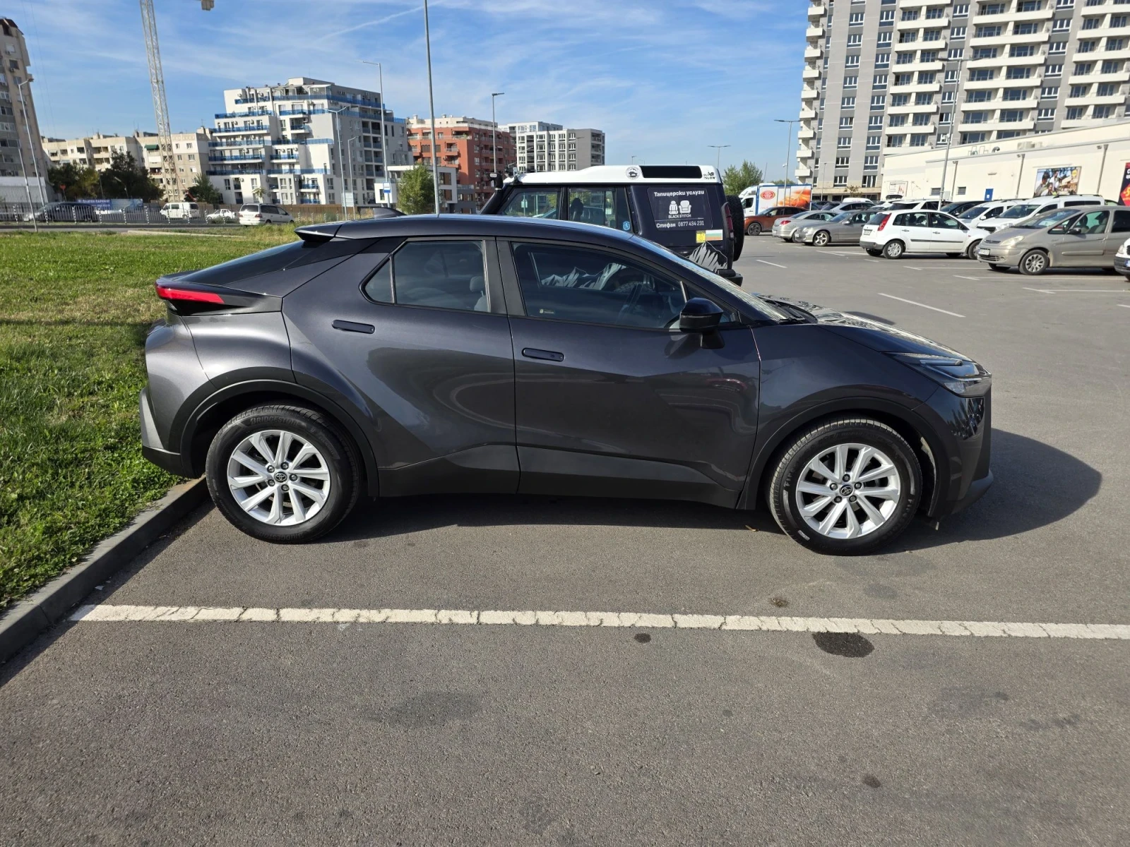 Toyota C-HR HYBRID  � �������� �� 2034 � ��� ������� | Mobile.bg � ����������� 7