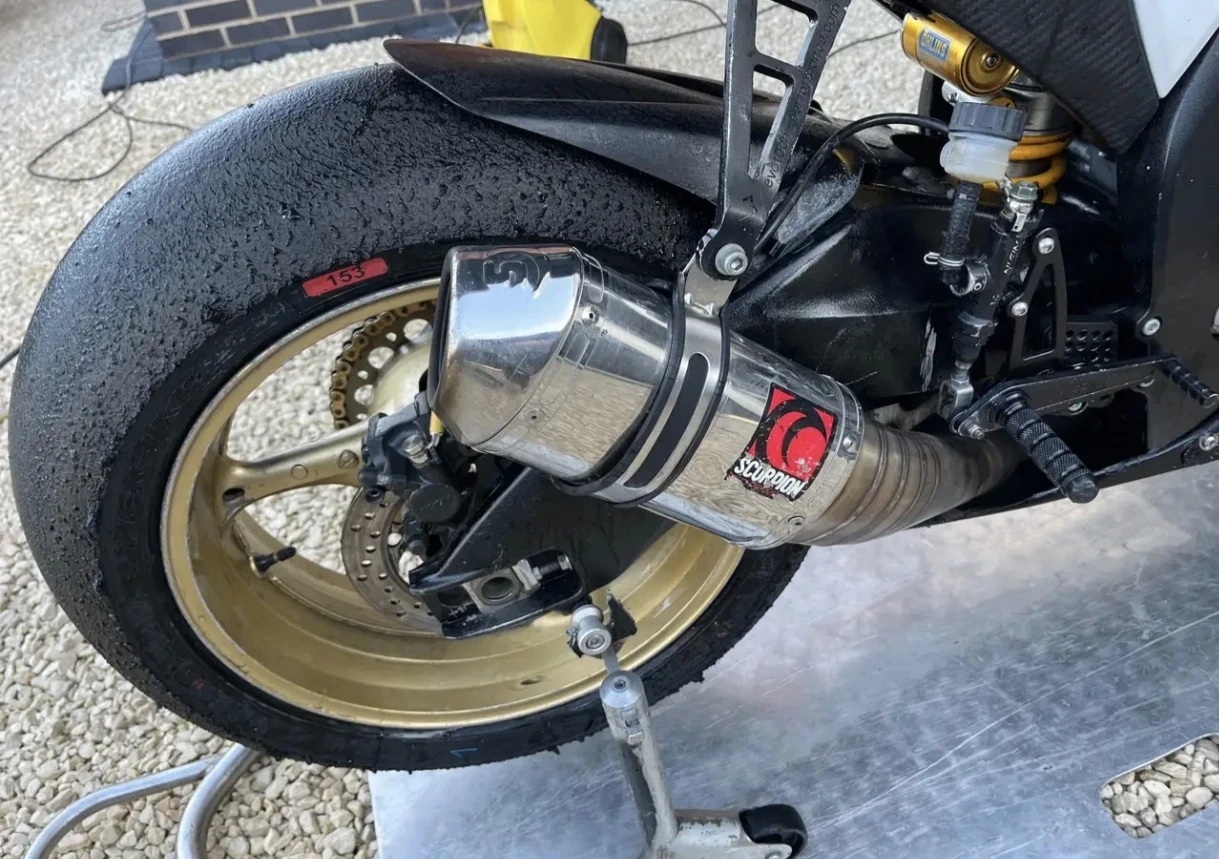 Suzuki Gsxr 1000 BITUBO OHLINS BREMBO - изображение 4