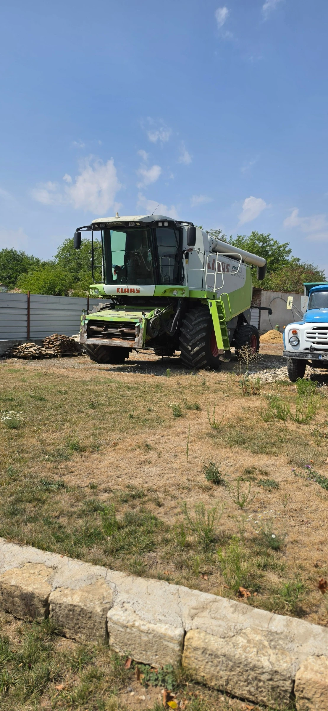 Комбайн Claas Lexion 600
