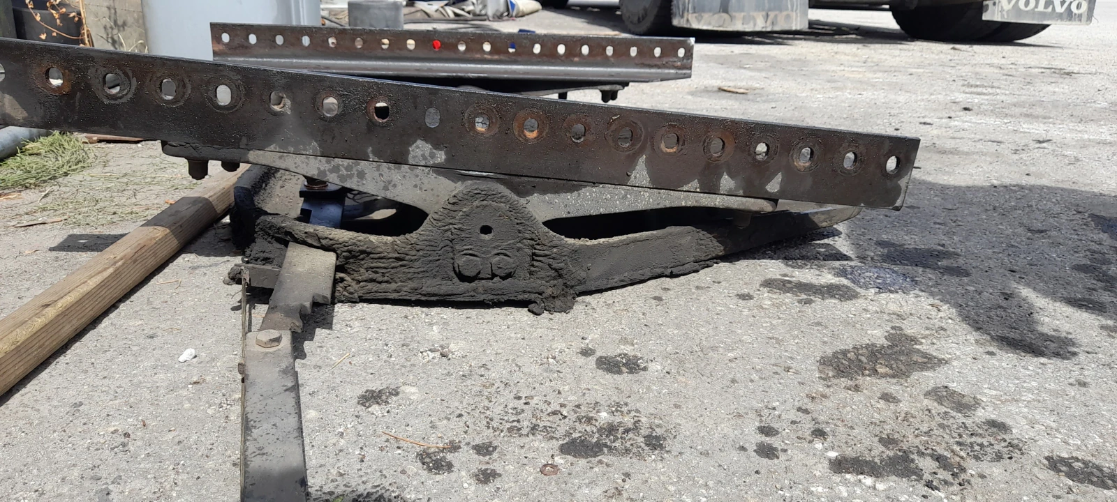  Volvo Fh   Jost Sk 3105-018   ,  100 | Mobile.bg   4