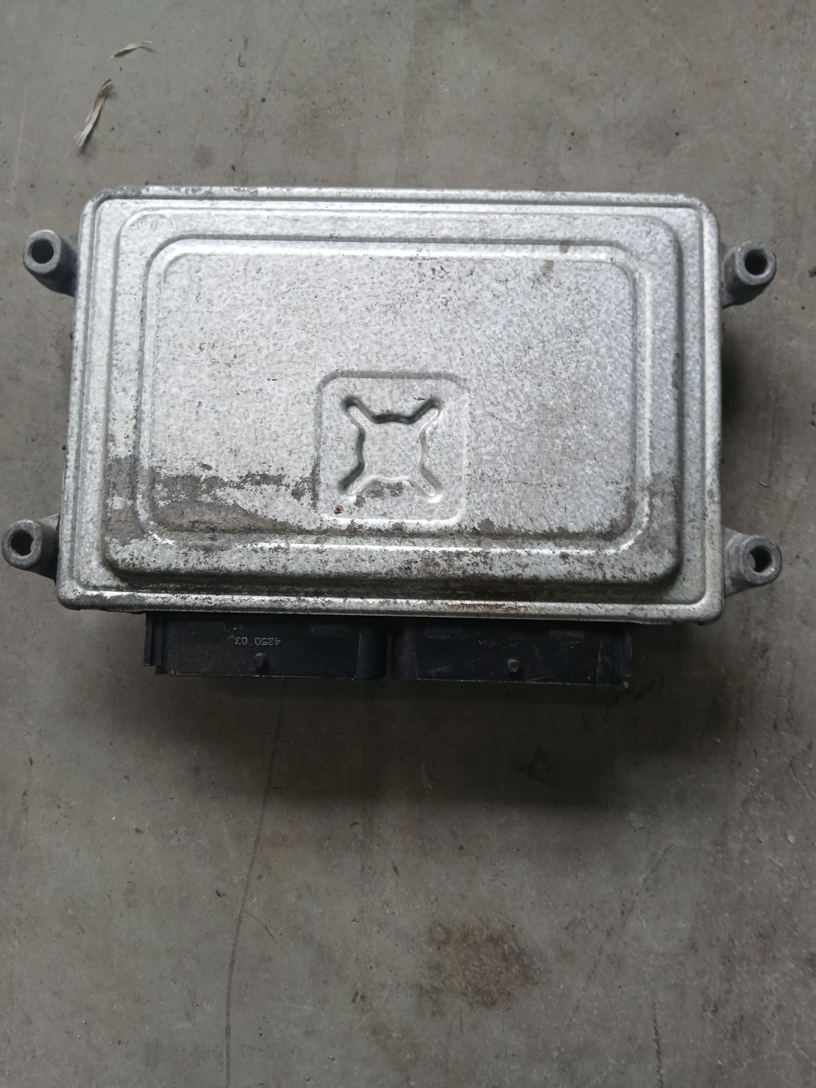 5WY5993A Компютър Chevrolet Aveo, снимка 2 - Части - 54749273
