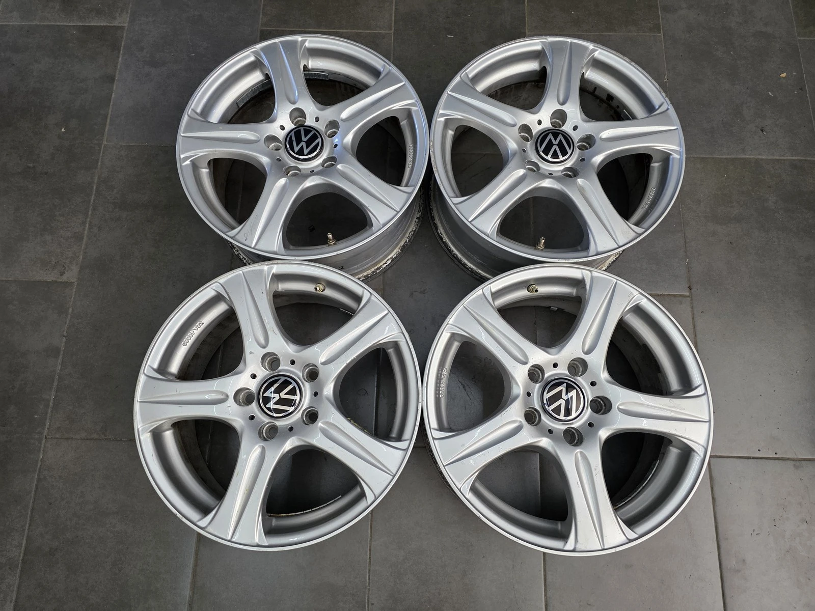 Джанти за VW, снимка 5 - Гуми и джанти - 56723645