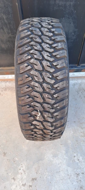 Гуми с джанти Goodyear 235/70R16, снимка 2 - Гуми и джанти - 48804128