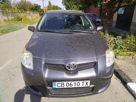 Toyota Auris, снимка 1