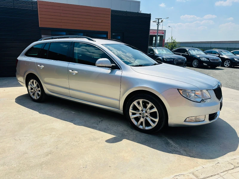 Skoda Superb 2.0TDI/4x4/NAVI , снимка 4 - Автомобили и джипове - 41758228