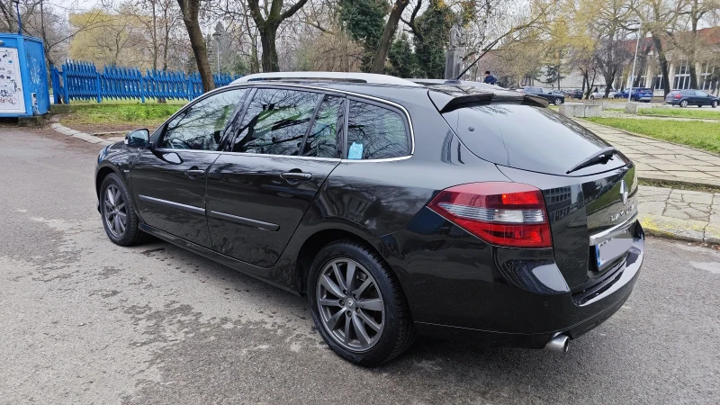 Renault Laguna 2.0 dCi 150кс. BOSE, снимка 7 - Автомобили и джипове - 48268625