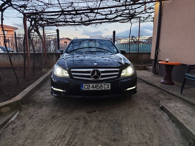 Mercedes-Benz C 300 CDI, 4Matic, 7G Tronic Plus, AMG-Pack, снимка 2 - Автомобили и джипове - 49135755