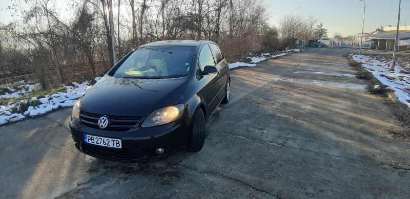 VW Golf Plus, снимка 8 - Автомобили и джипове - 48720411