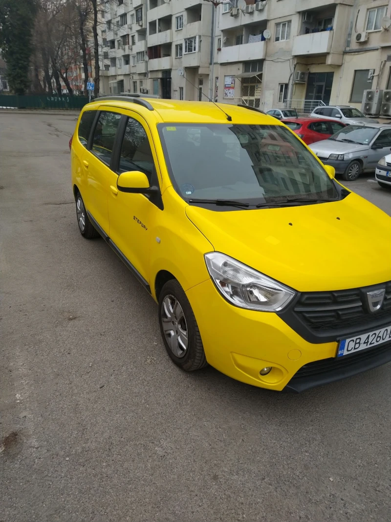 Dacia Lodgy Фабрична газ , снимка 3 - Автомобили и джипове - 49256711