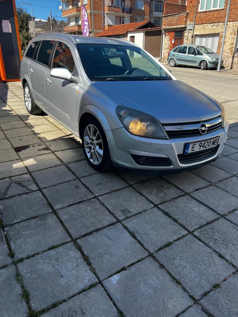 Opel Astra 1.7, снимка 3 - Автомобили и джипове - 49362960