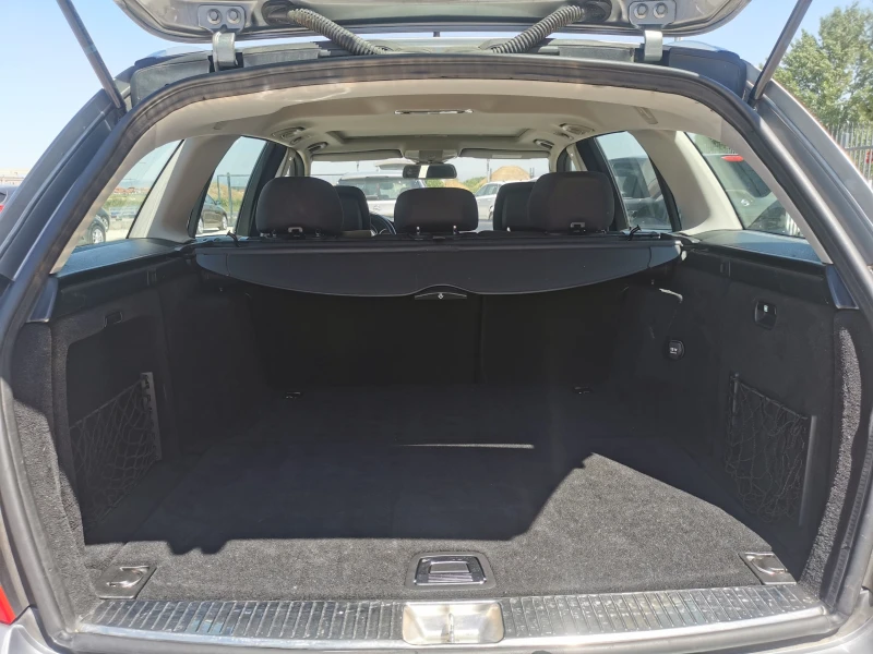 Mercedes-Benz C 180 CDI BlueEFFICIENCY, снимка 17 - Автомобили и джипове - 50897338