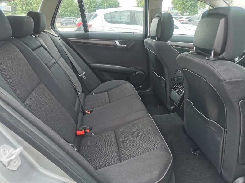 Mercedes-Benz C 180 CDI BlueEFFICIENCY, снимка 16 - Автомобили и джипове - 50897338