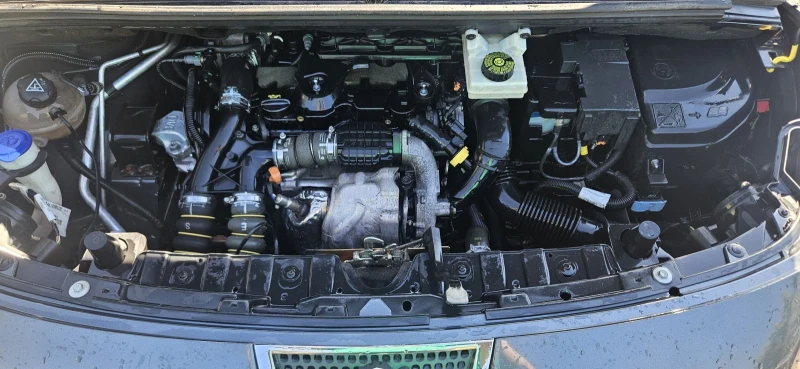 Peugeot 3008 1.6 hdi, снимка 11 - Автомобили и джипове - 52262547