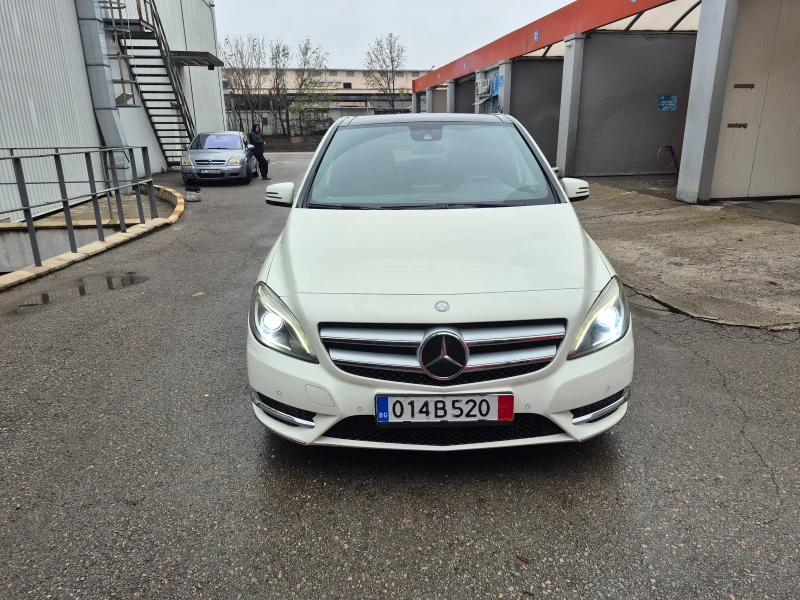 Mercedes-Benz B 200 НАВИГАЦИЯ  ПАНОРАМА , снимка 2 - Автомобили и джипове - 52471220