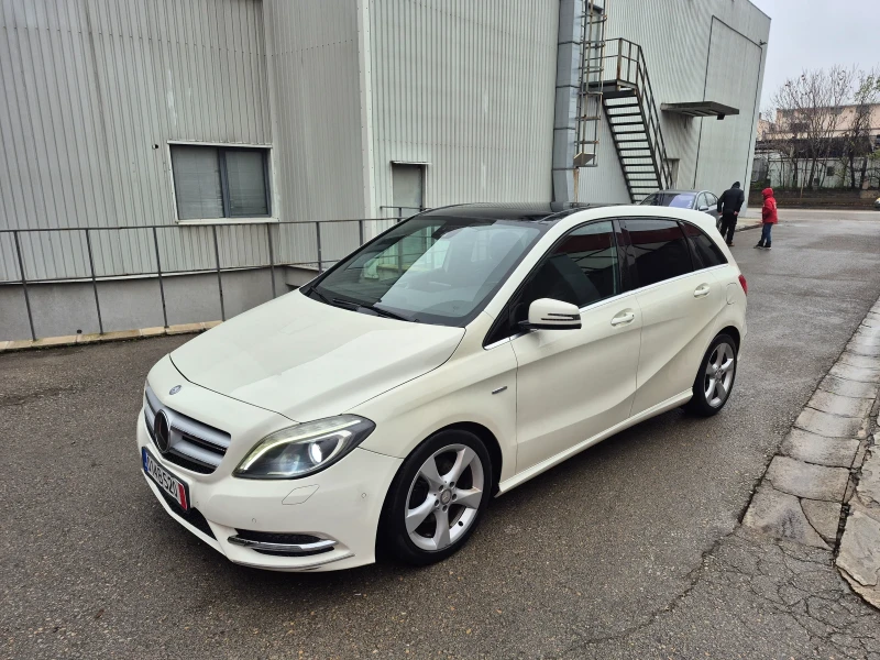 Mercedes-Benz B 200 НАВИГАЦИЯ  ПАНОРАМА , снимка 3 - Автомобили и джипове - 52471220