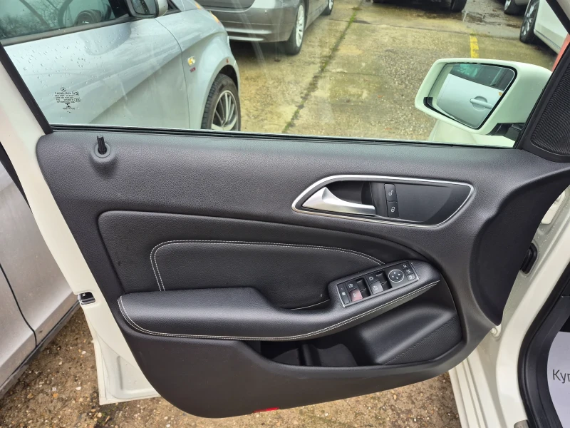 Mercedes-Benz B 200 НАВИГАЦИЯ  ПАНОРАМА , снимка 11 - Автомобили и джипове - 52471220