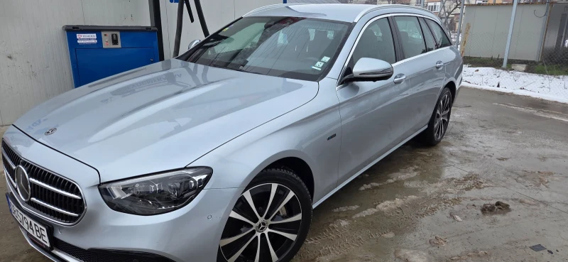 Mercedes-Benz E 300, снимка 2 - Автомобили и джипове - 53162625