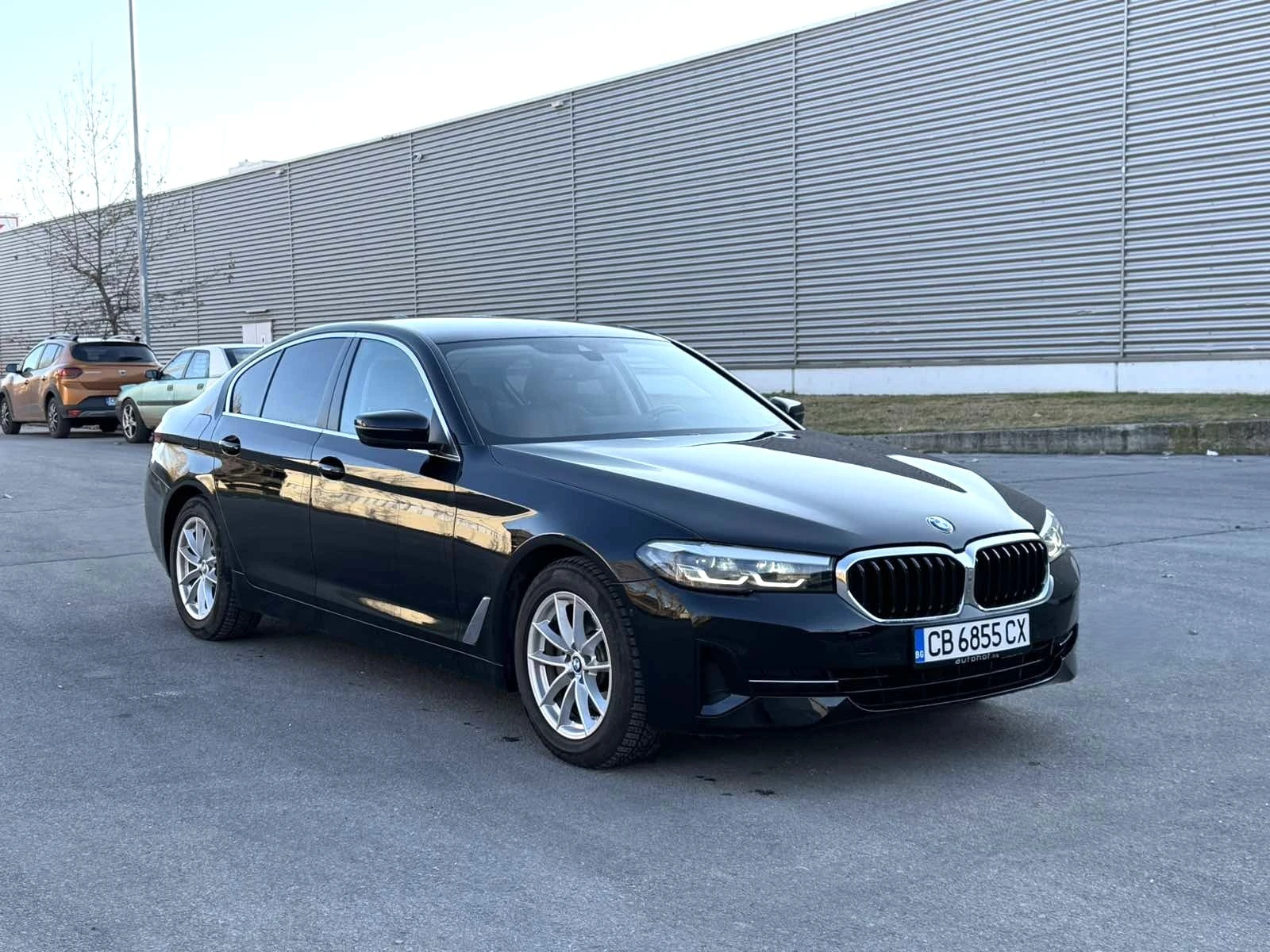 BMW 520 xDrive 190 к.с. 8АТ, снимка 1