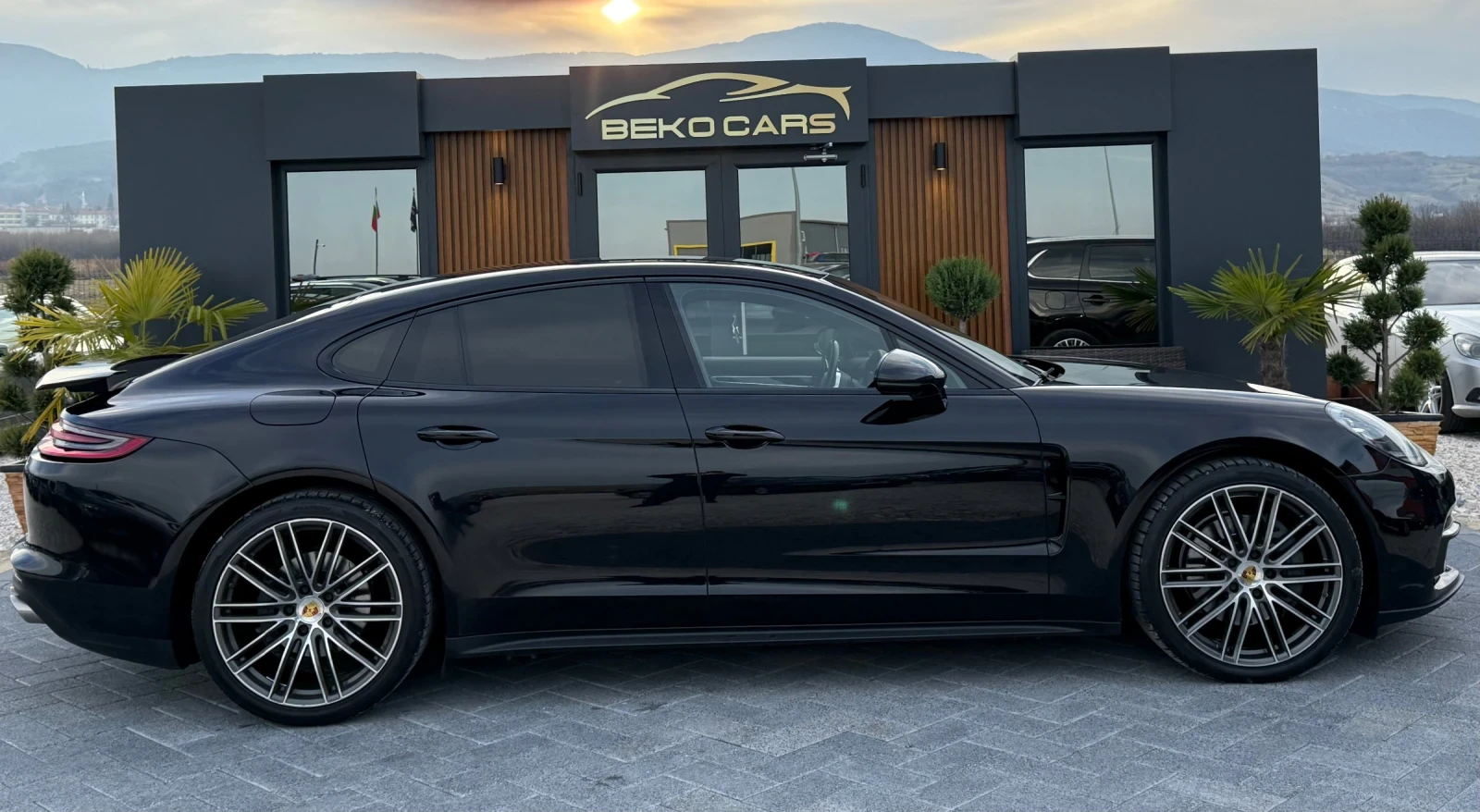 Porsche Panamera 4s/4.2дизел/Дистроник/360камера/ - изображение 4