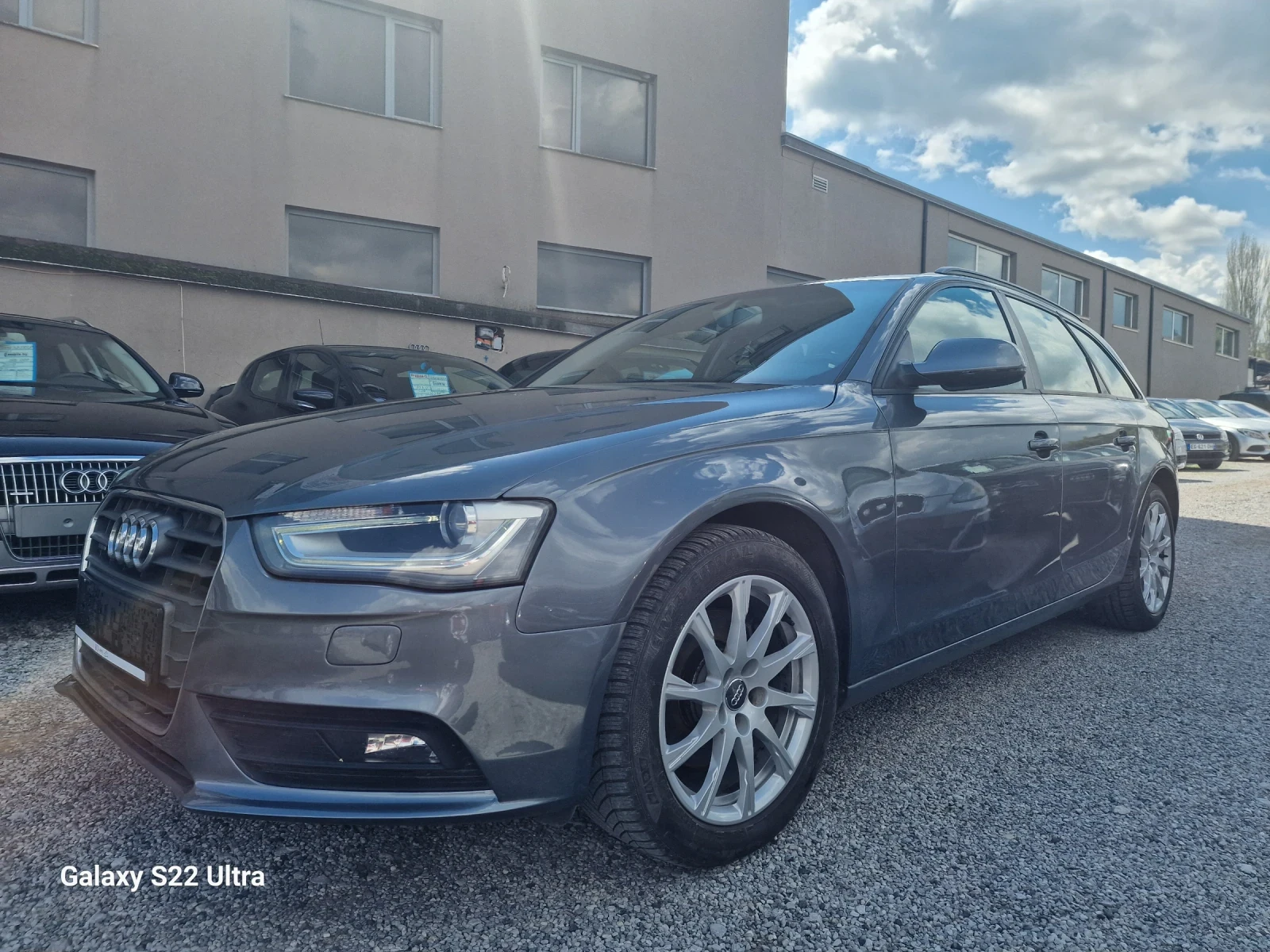 Audi A4  2.0 TDI quattro Advanced +  - изображение 2
