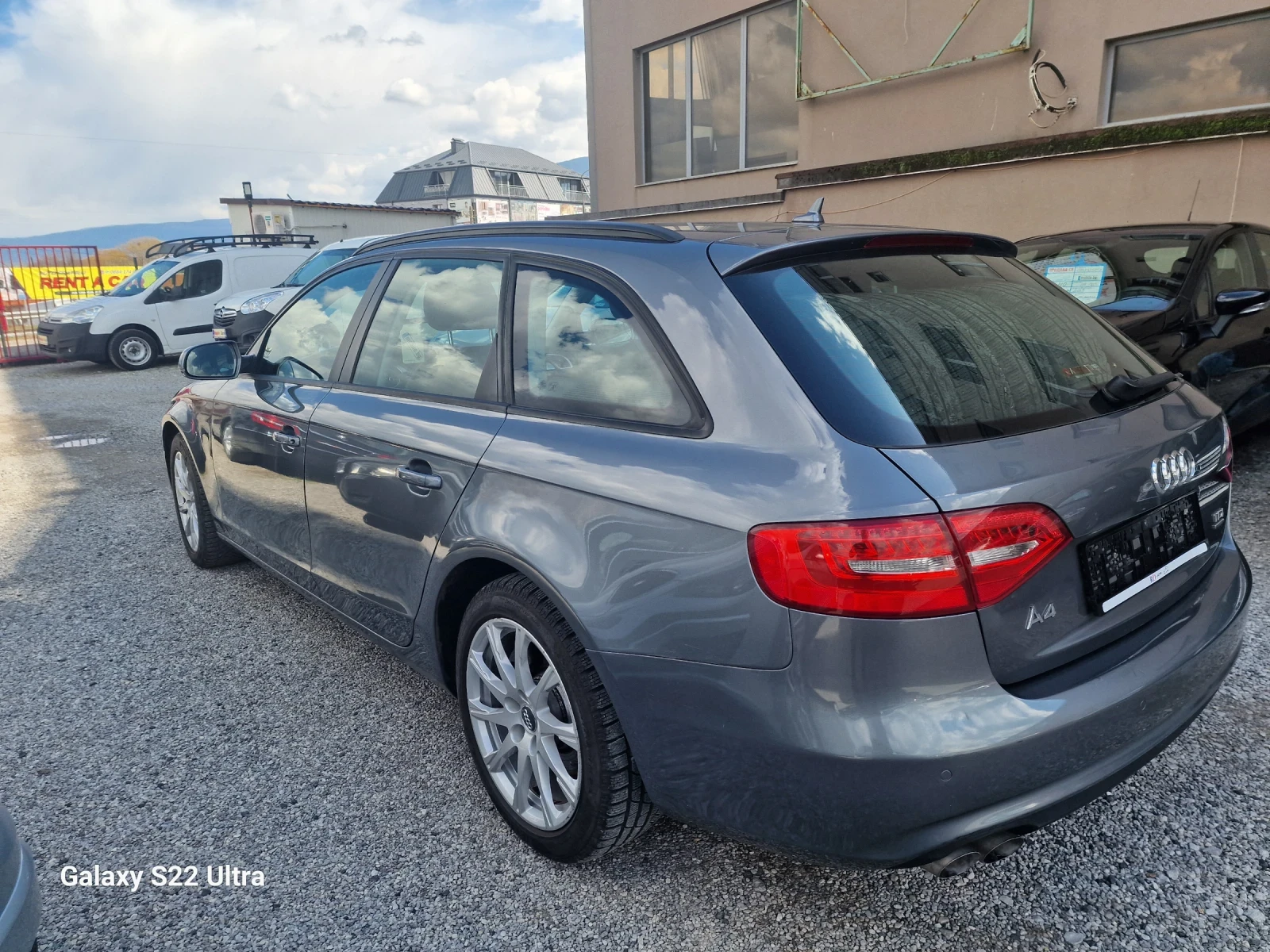 Audi A4  2.0 TDI quattro Advanced +  - изображение 7