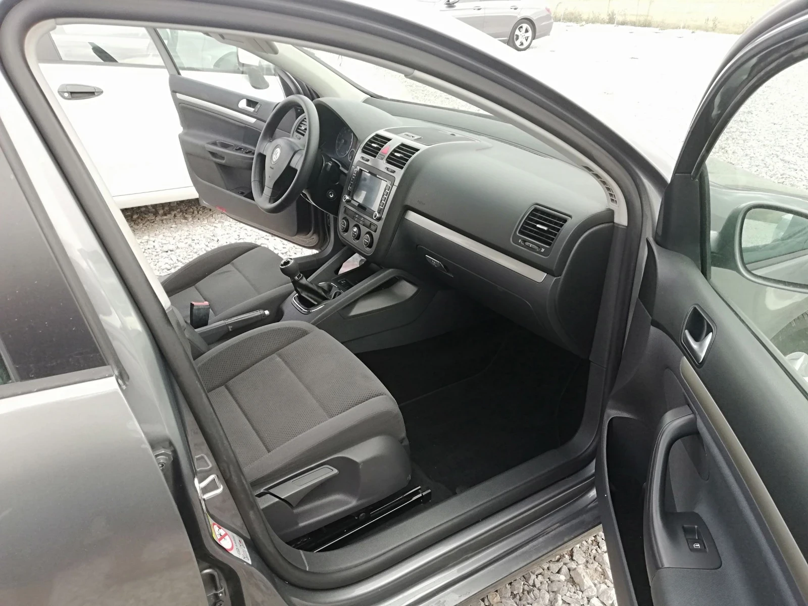 VW Golf 1.6i klima GAZ | Mobile.bg   9