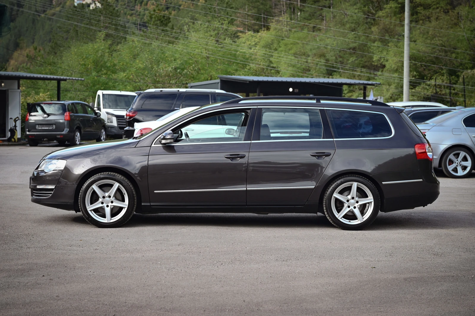 VW Passat 1.9 TDI / NAVI / УНИКАТ !!! - изображение 2
